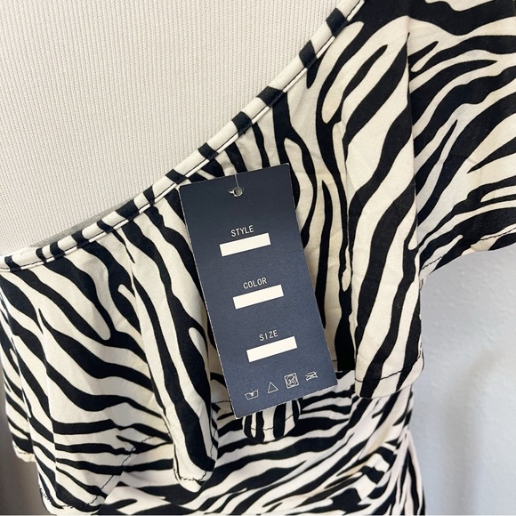 U-Lead zebra print one shoulder ruched mini dress - Picture 3 of 5